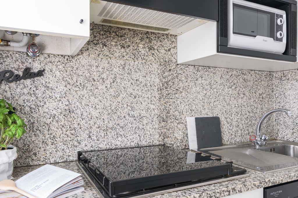 Alcuino Apartment Мілан Екстер'єр фото